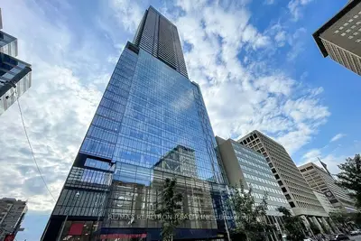 488 UNIVERSITY Avenue 5007, Toronto C01, ON M5G 0C1