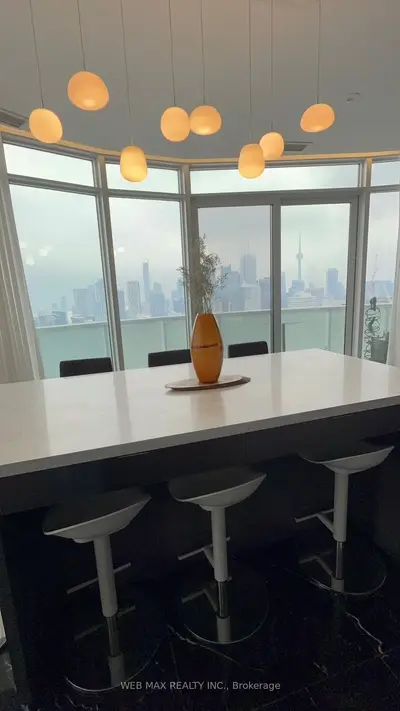 403 Church Street 4212, Toronto C08, On M4y 0c9
