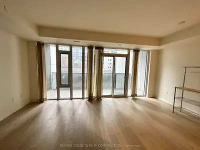 330 Richmond Street W 518, Toronto C01, ON M5V 1X2