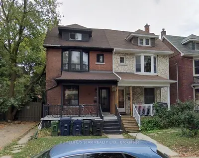 53 Hepbourne Street 2, Toronto C01, On M6h 1k4