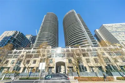 23 Carlton Street 316, Toronto C08, On M5b 1l5