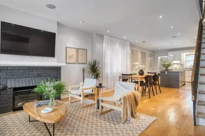 38 Halton Street, Toronto C01, ON M6J 1R3