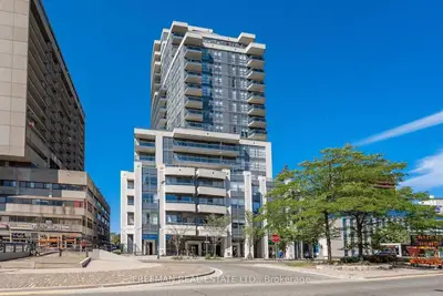 736 Spadina Avenue 1201, Toronto C01, ON M5S 2J6