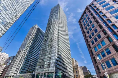 38 Grenville Street 2408, Toronto C01, On M4y 1a5