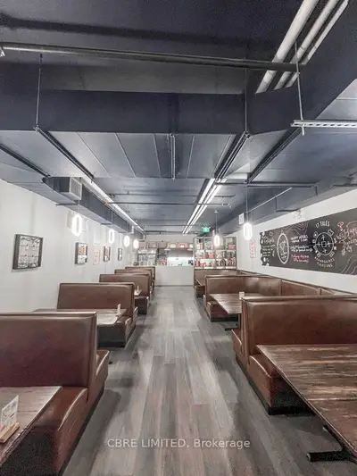 556 Yonge Street 2nd Floor, Toronto C01, ON M4Y 1Y9