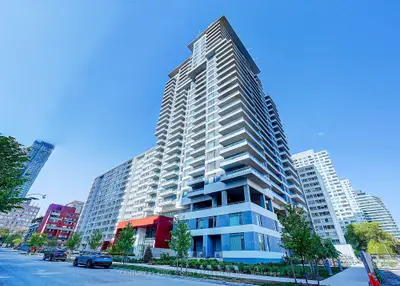 25 Holly Street 1810, Toronto C10, On M4s 0e3