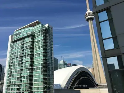 10 Navy Wharf Court 2105, Toronto C01, ON M5V 3V2