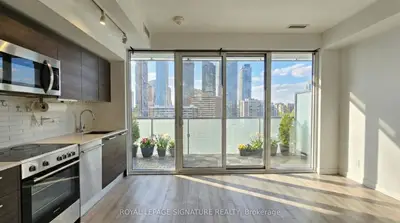 28 Wellesley Street E 2208, Toronto C08, ON M6Y 0C4