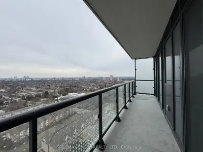 5858 Yonge Street 2405, Toronto C07, On M2m 0c6