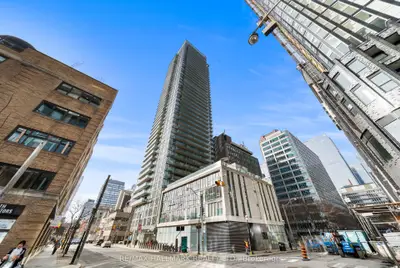 33 Lombard Street 1105, Toronto C08, ON M5C 3H8