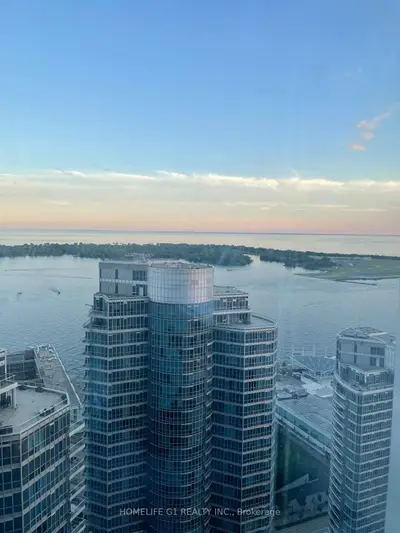 10 York Street 4309, Toronto C01, ON M5J 0E1