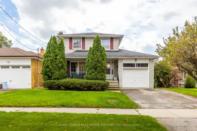 29 Doverwood Court, Toronto, On M2m 2g6