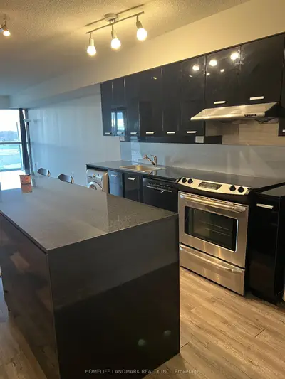 19 Singer Court 901b, Toronto C15, On M2k 0b4