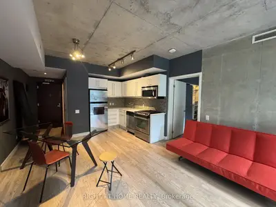 25 Oxley Street 413, Toronto C01, On M5v 2j5