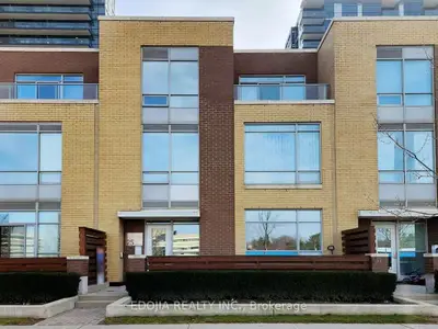 25 Singer Court Th6, Toronto C15, On M2k 0b3