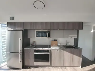 575 Bloor Street E 1407, Toronto C08, On M4w 0b2