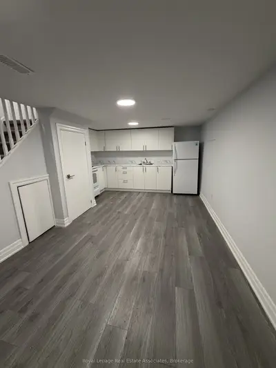 46 Dell Park Avenue 1, Toronto C04, ON M6B 2T6
