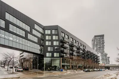47 Lower River Street 529, Toronto C08, ON M5A 0G1