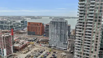15 Richardson Street 332, Toronto C08, On M5a 0y5