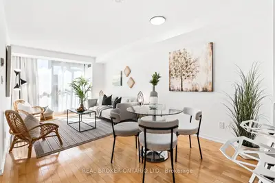 308 Palmerston Avenue 204, Toronto C01, ON M6J 3X9