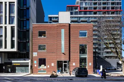 20 Camden Street 200-200, Toronto C01, ON M5V 1V1
