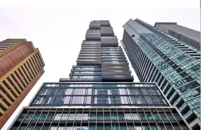 55 Charles Street E 4912, Toronto C08, On M4y 0j1
