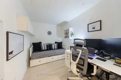 12 Bonnycastle Street 324, Toronto C08, On M5a 0c8