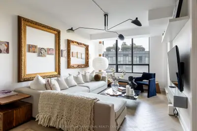20 Collier Street 801, Toronto C09, On M4n 3y4