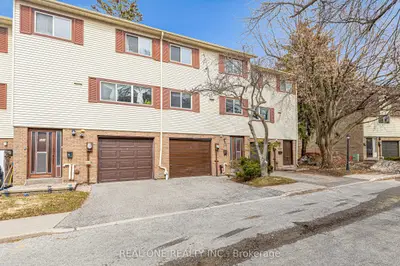 133 Jenny Wren Way, Toronto C15, On M2h 2y8