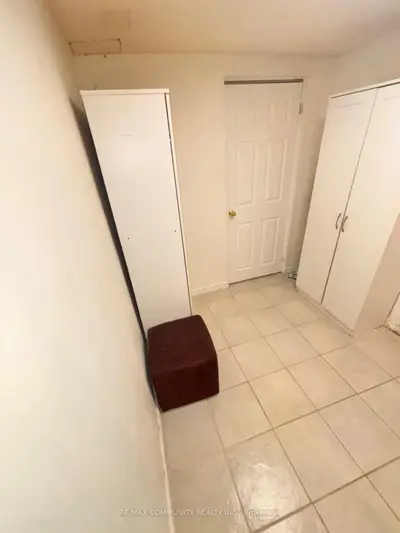 537 Steeles Avenue W 10 (Basement), Toronto C07, ON M2M 3Y1