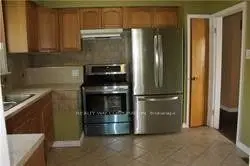 579 Sheppard Avenue E, Toronto, On M2k 1b3
