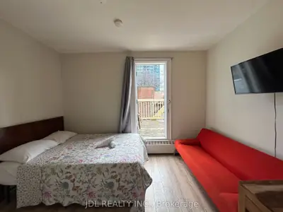 3 Pembroke St Street Suite A/B, Toronto C08, ON M5A 2N6