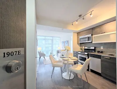 36 Lisgar Street 1907e, Toronto C01, On M6j 0c7