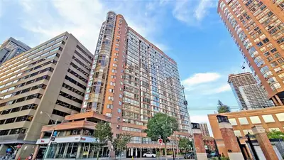 1055 Bay Street 504, Toronto C01, On M5s 3a3
