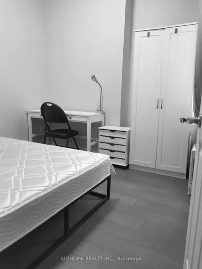 253 Palmerston Avenue Main Fl, Toronto C01, On M6j 2j3
