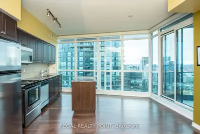 215 Fort York Boulevard 3410, Toronto C01, On M5v 4a2
