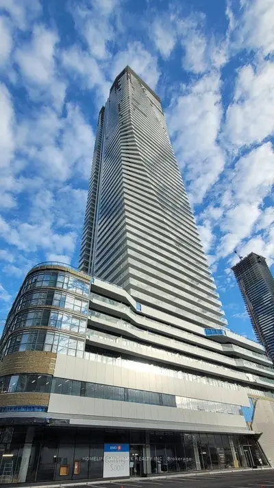 28 Freeland Street 3301, Toronto C08, ON M5E 0E3