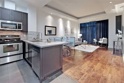 8 Wellesley Street E 301, Toronto C08, On M4y 3b2