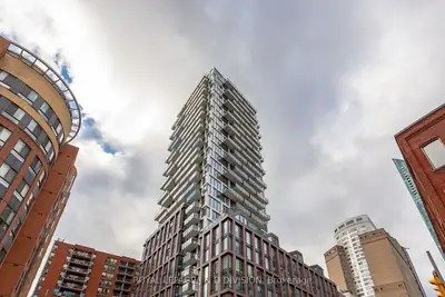 2A Church Street 2308, Toronto C08, ON M5E 0E1