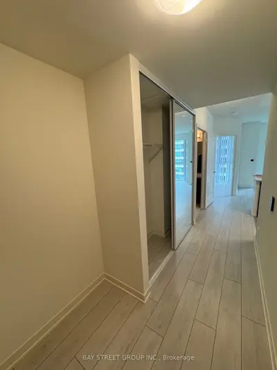 4955 Yonge Street 1006, Toronto C14, On M2n 0l8