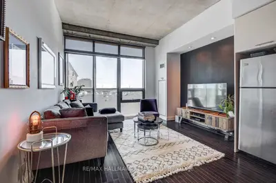 33 Mill Street 425, Toronto C08, On M5a 3r3