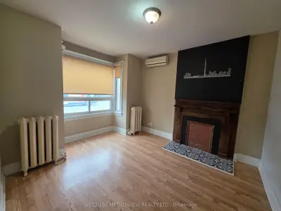 1733 Dufferin Street, Toronto C03, On M6e 3n9