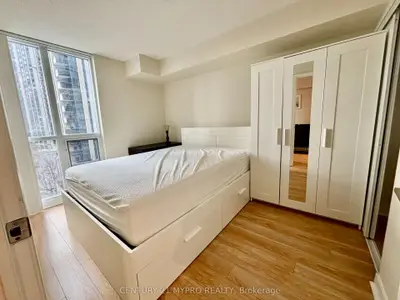 4968 Yonge Street 705, Toronto C07, On M2n 5n7