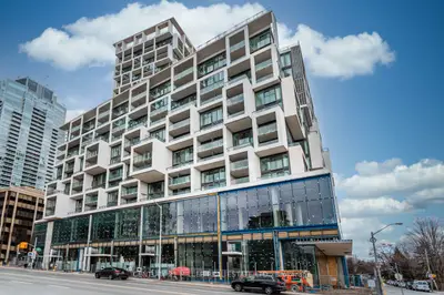 8 Hillsdale Avenue E 927, Toronto C10, On M4s 0a2