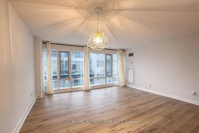 210 Victoria Street 2213, Toronto C08, ON M5B 2R3