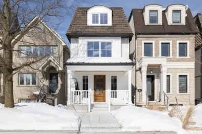 168 Bedford Park Avenue, Toronto C04, On M5m 1j3