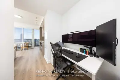 20 Edward Street 2516, Toronto C01, On M5g 0c5