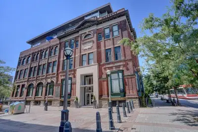 915 King Street W 108, Toronto C01, On M6k 3m2