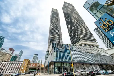 55 Cooper Street 3616, Toronto C08, On M5e 0g1