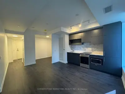 100 Queen Street E 311, Toronto C08, On M5c 1s6